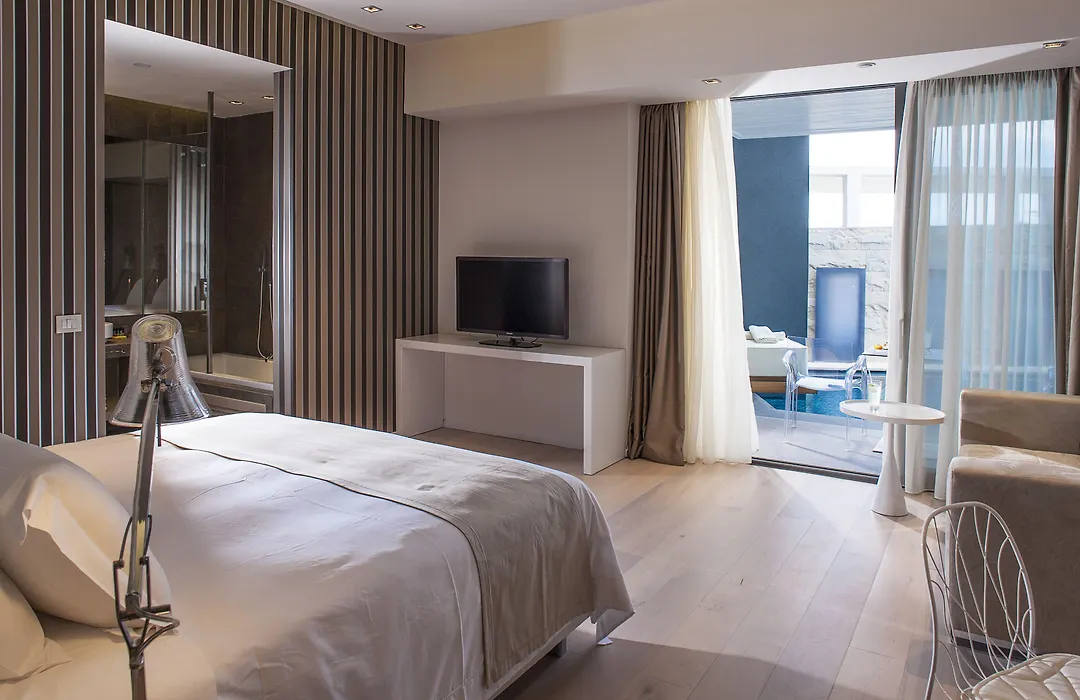 Aqua Blu Boutique Hotel & Spa, Adults Only-1